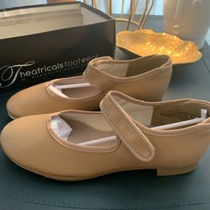New In Box Tan Tap Shoes